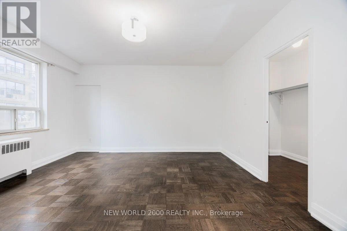 305 - 88 Bernard Avenue, Toronto, ON - Indoor Photo Showing Other Room