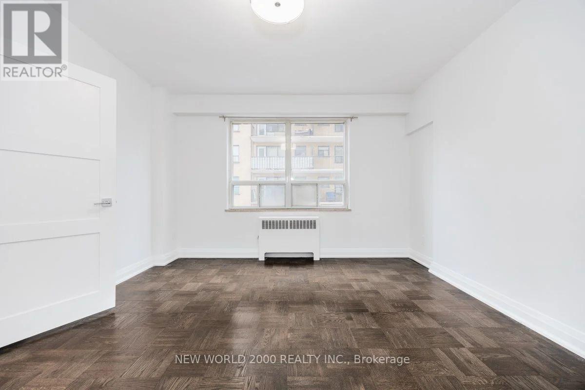 305 - 88 Bernard Avenue, Toronto, ON - Indoor Photo Showing Other Room