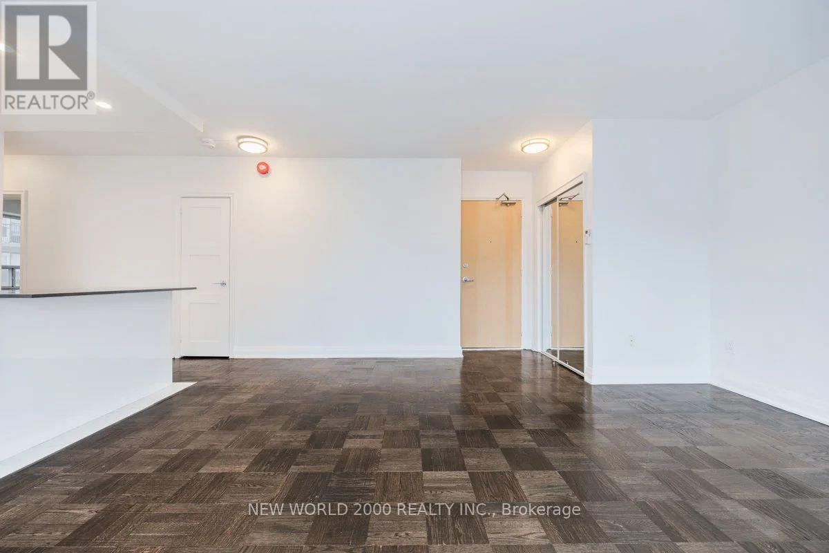 305 - 88 Bernard Avenue, Toronto, ON - Indoor Photo Showing Other Room