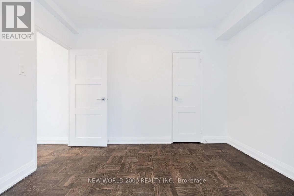 305 - 88 Bernard Avenue, Toronto, ON - Indoor Photo Showing Other Room
