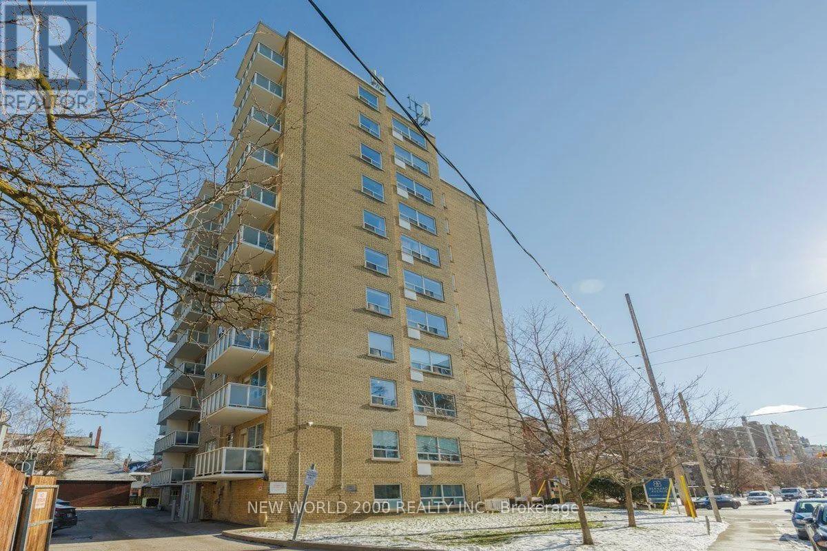 305 - 88 Bernard Avenue, Toronto, ON - Outdoor