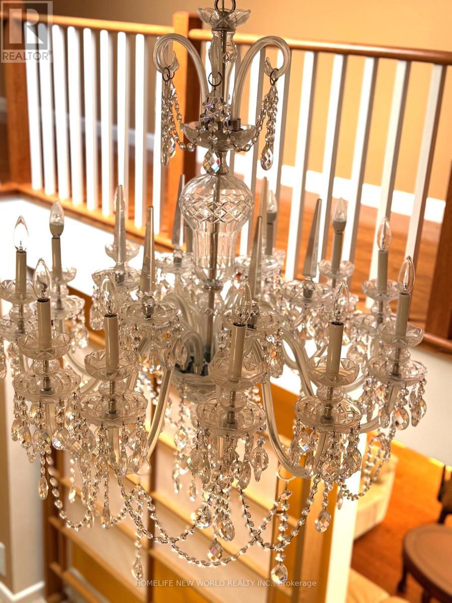 13867 Woodbine Avenue, Whitchurch-Stouffville, ON - Indoor Photo Showing Other Room