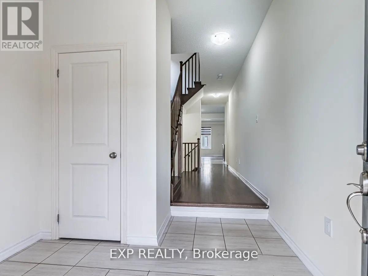 10 Truffle Court, Brampton, ON - Indoor Photo Showing Other Room