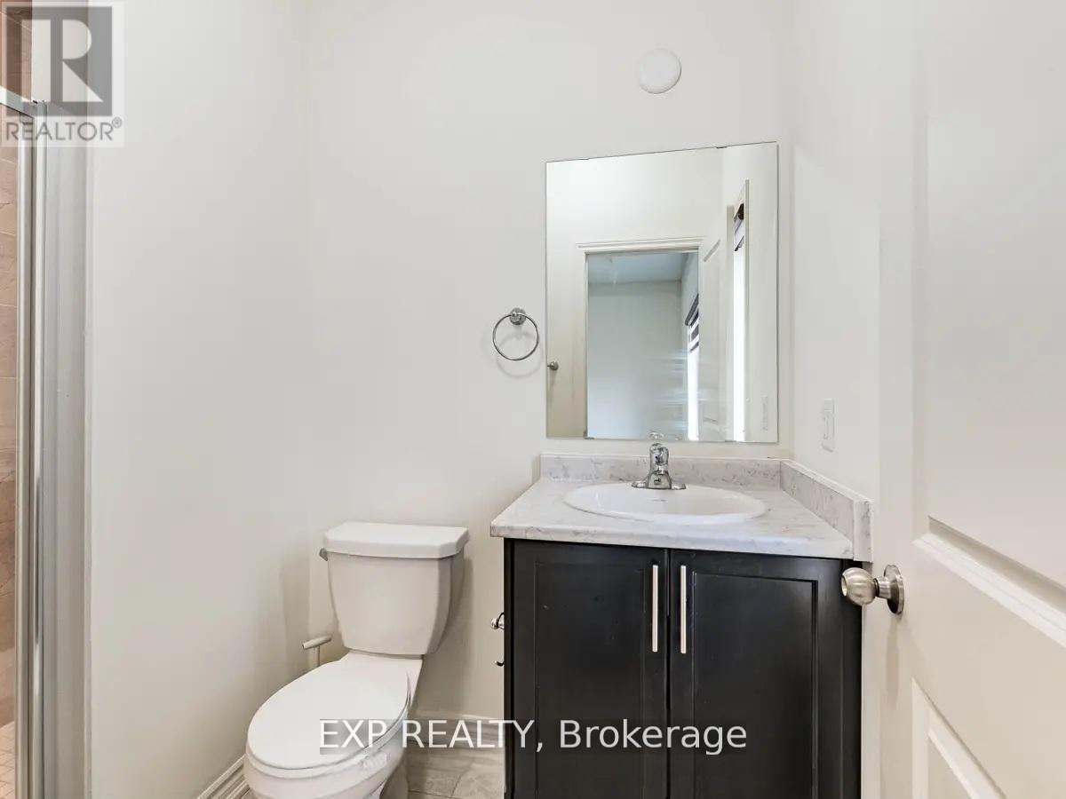 10 Truffle Court, Brampton, ON - Indoor Photo Showing Bathroom