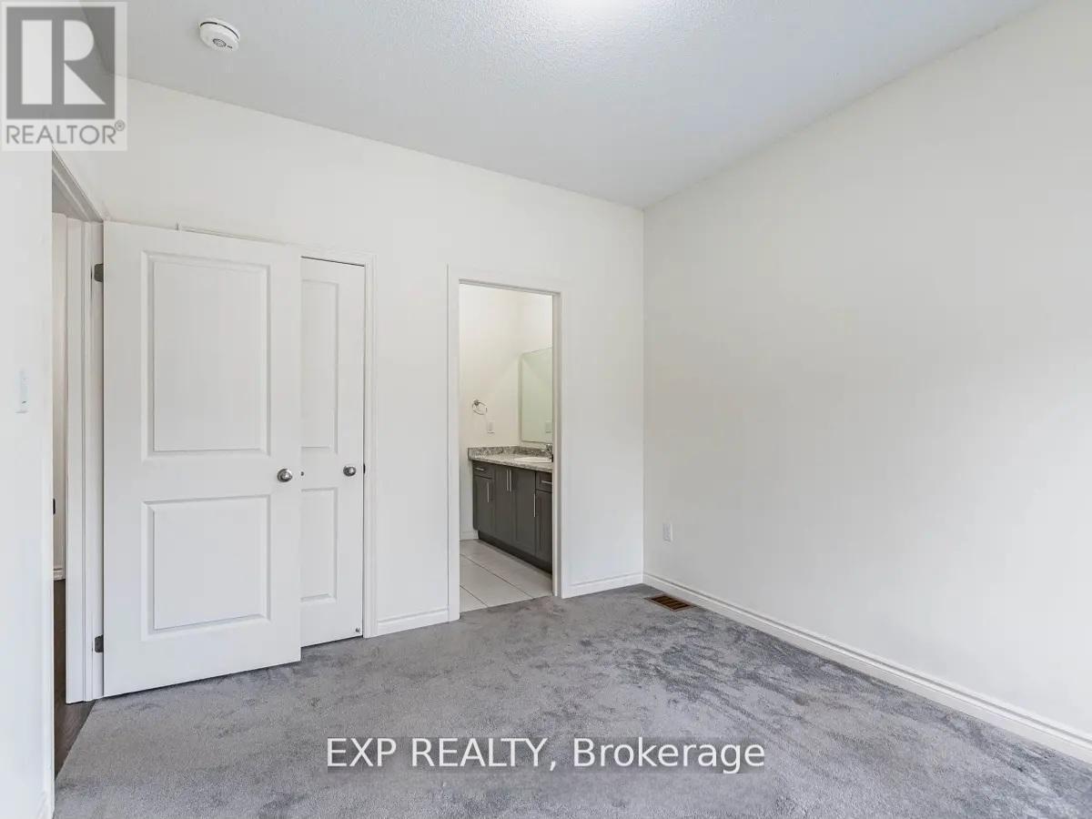 10 Truffle Court, Brampton, ON - Indoor Photo Showing Other Room