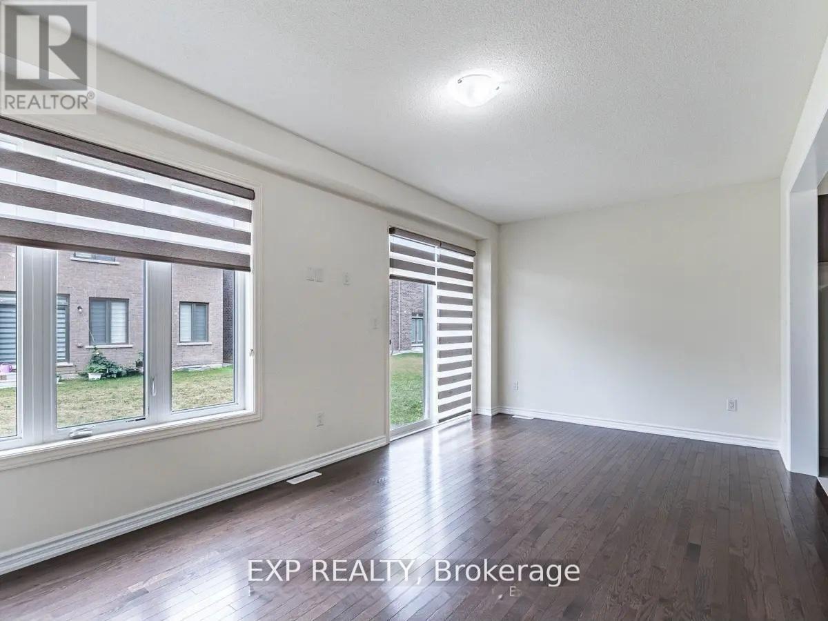 10 Truffle Court, Brampton, ON - Indoor Photo Showing Other Room