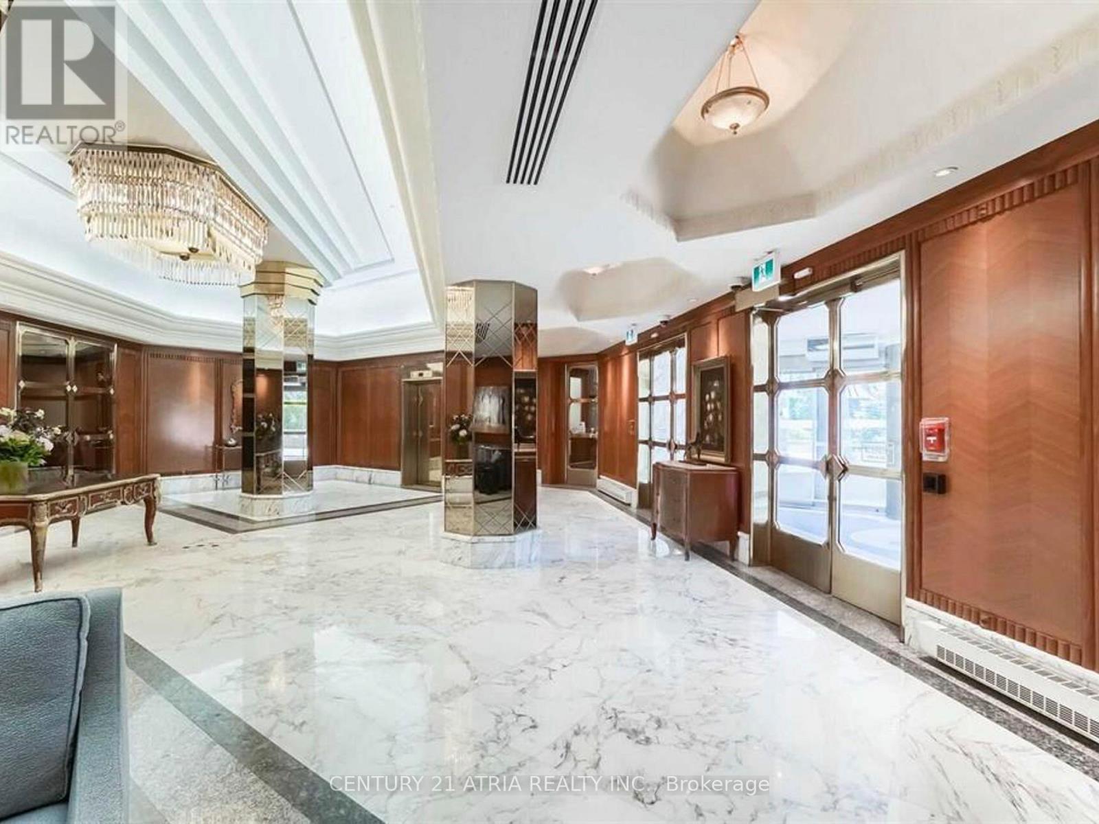 2310 - 1 Palace Pier Court, Toronto, ON - Indoor Photo Showing Other Room