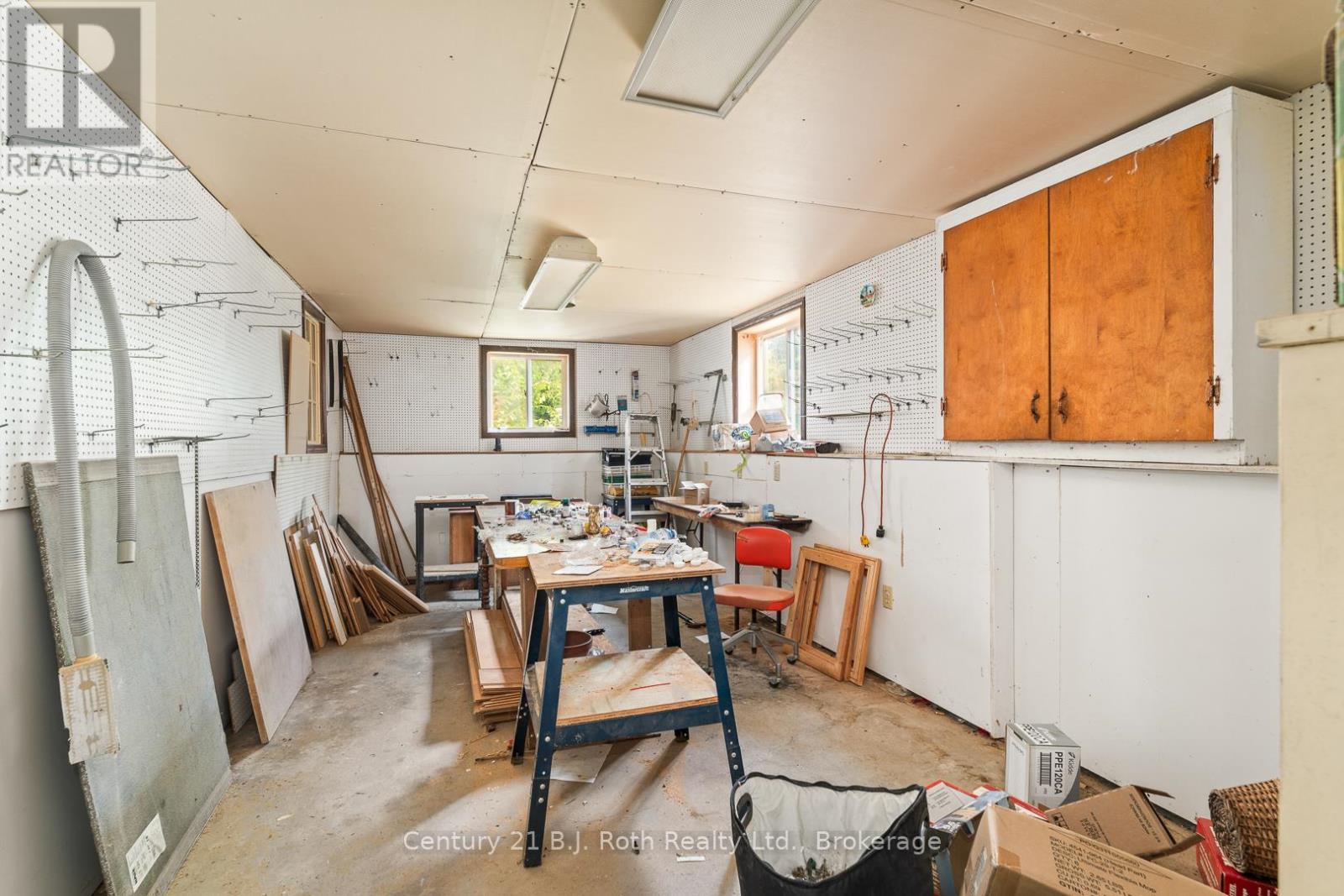 3338 Cox Drive, Severn, ON - Indoor