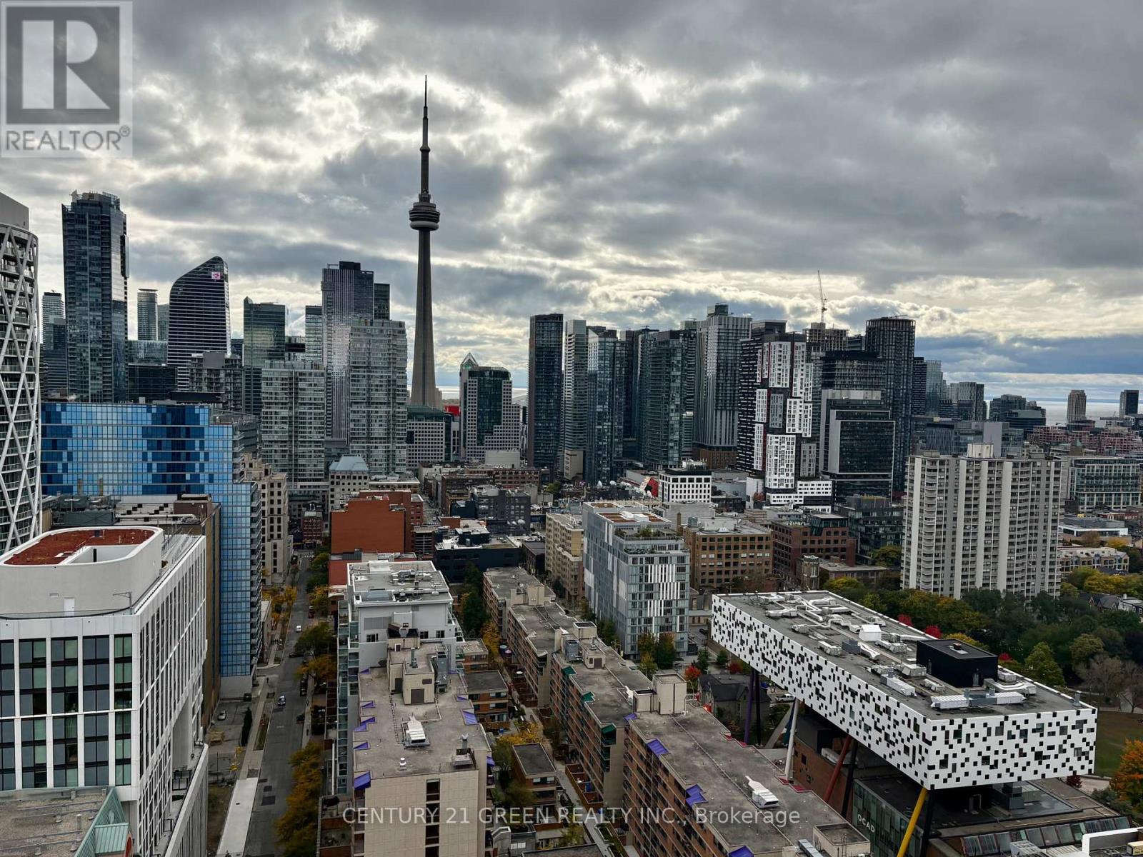2805 - 280 Dundas Street W, Toronto, ON - Outdoor With View