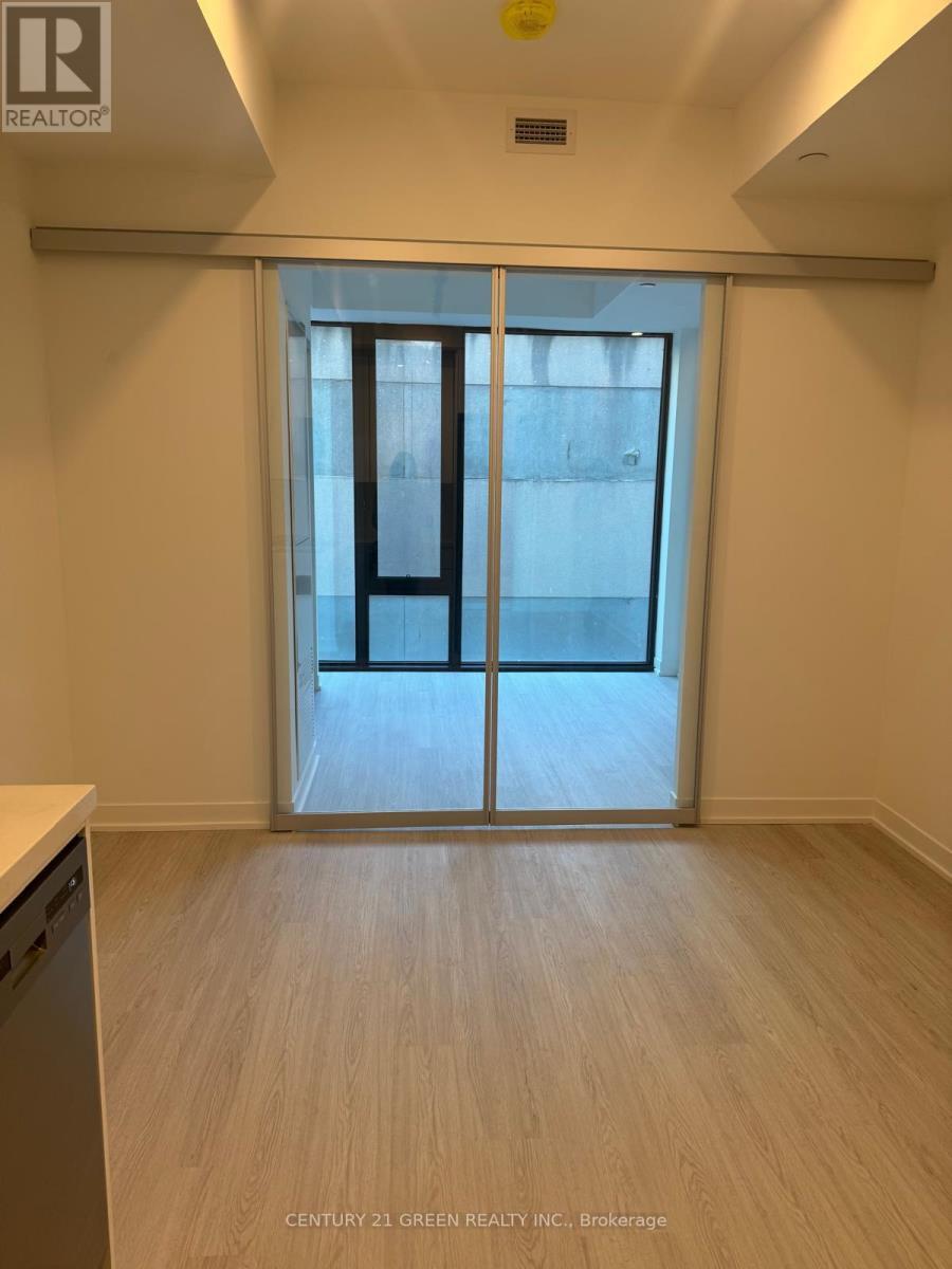 411 - 195 Mccaul Street, Toronto, ON - Indoor Photo Showing Other Room