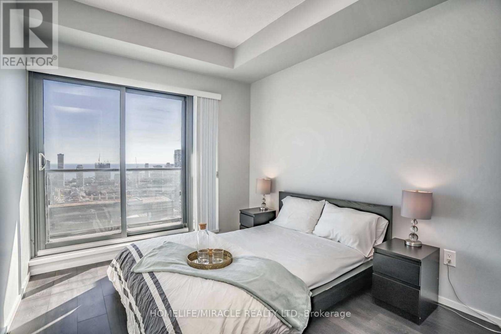 3505 - 159 Dundas Street E, Toronto, ON - Indoor Photo Showing Bedroom