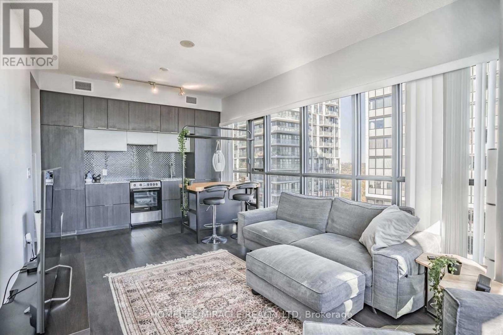 3505 - 159 Dundas Street E, Toronto, ON - Indoor Photo Showing Living Room