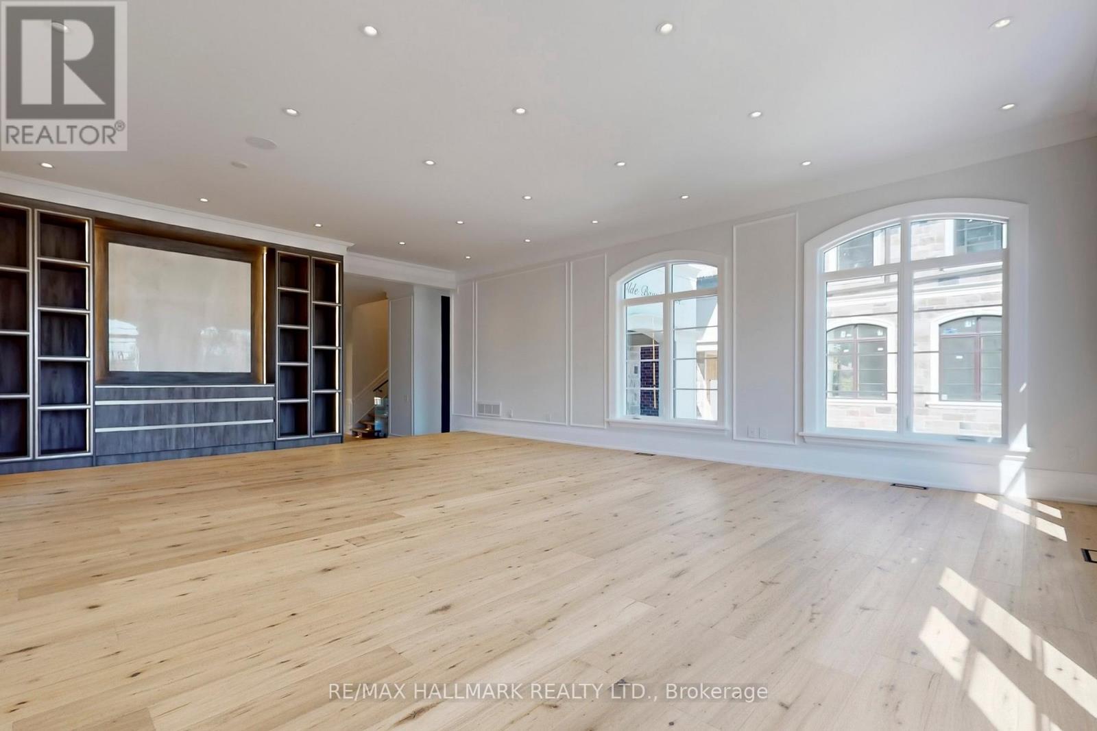 150 Olde Bayview Avenue, Richmond Hill, ON - Indoor Photo Showing Other Room