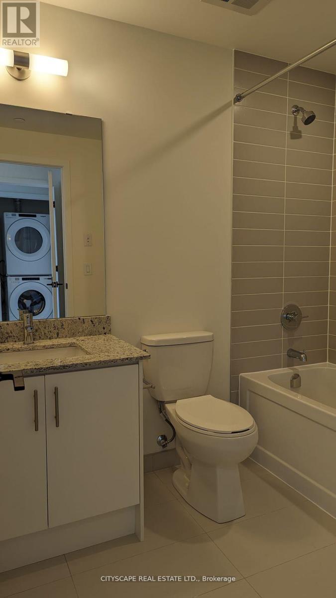 1108 - 345 Wheat Boom Drive, Oakville, ON - Indoor Photo Showing Bathroom