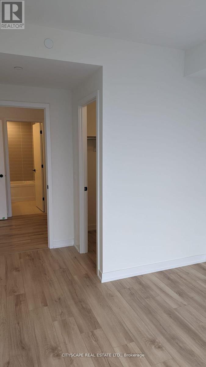 1108 - 345 Wheat Boom Drive, Oakville, ON - Indoor Photo Showing Other Room