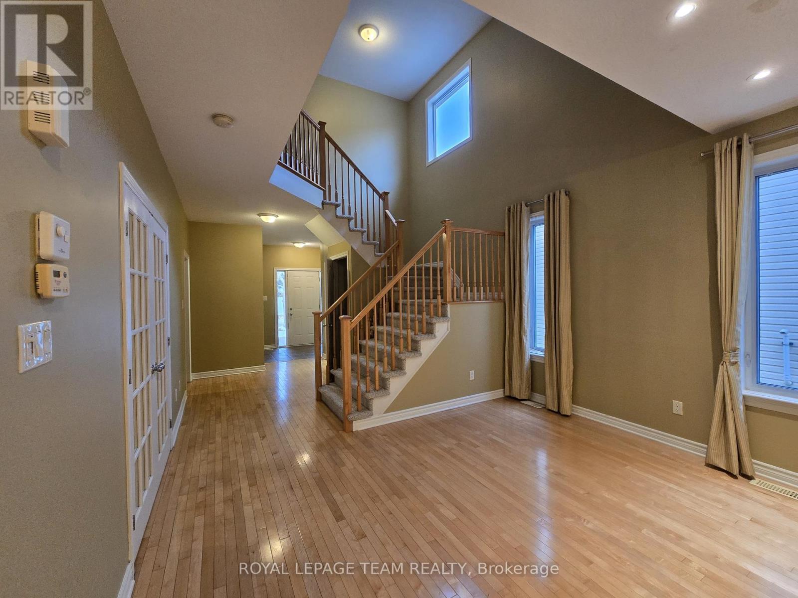 142 Hillman Marsh Way, Ottawa, ON - Indoor Photo Showing Other Room