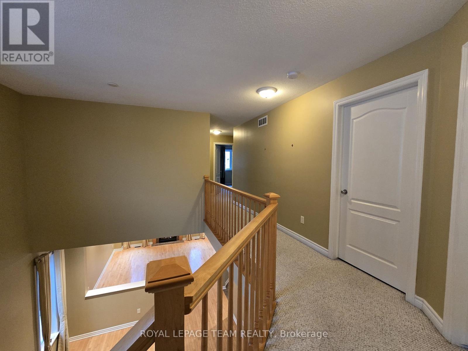 142 Hillman Marsh Way, Ottawa, ON - Indoor Photo Showing Other Room
