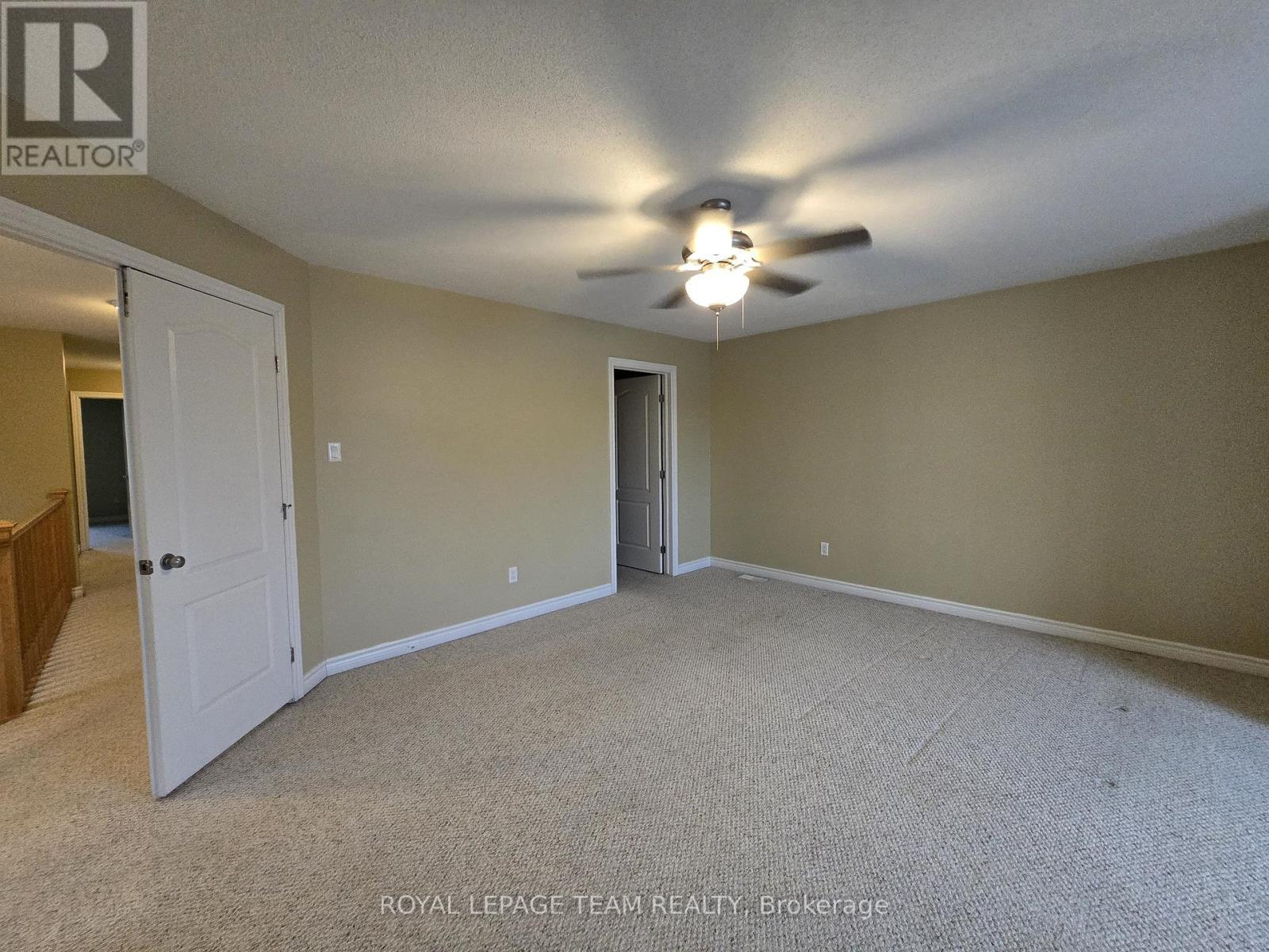 142 Hillman Marsh Way, Ottawa, ON - Indoor Photo Showing Other Room