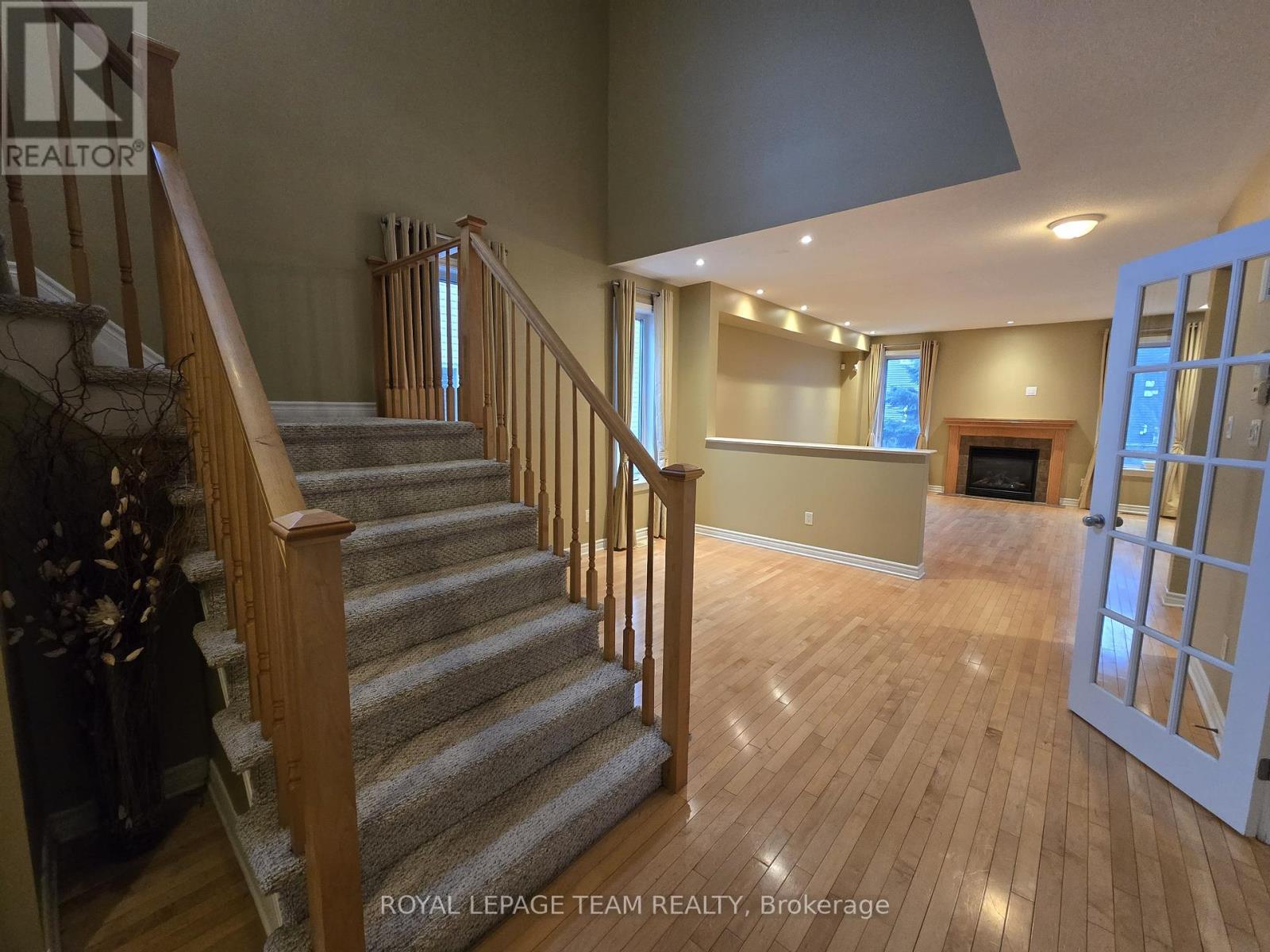 142 Hillman Marsh Way, Ottawa, ON - Indoor Photo Showing Other Room With Fireplace
