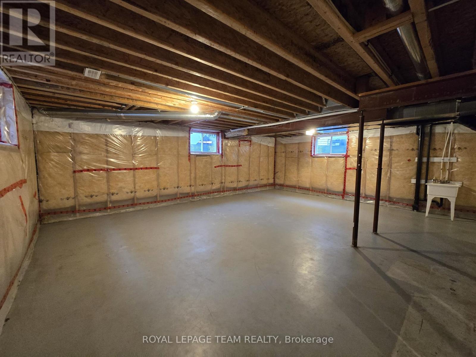 142 Hillman Marsh Way, Ottawa, ON - Indoor Photo Showing Basement