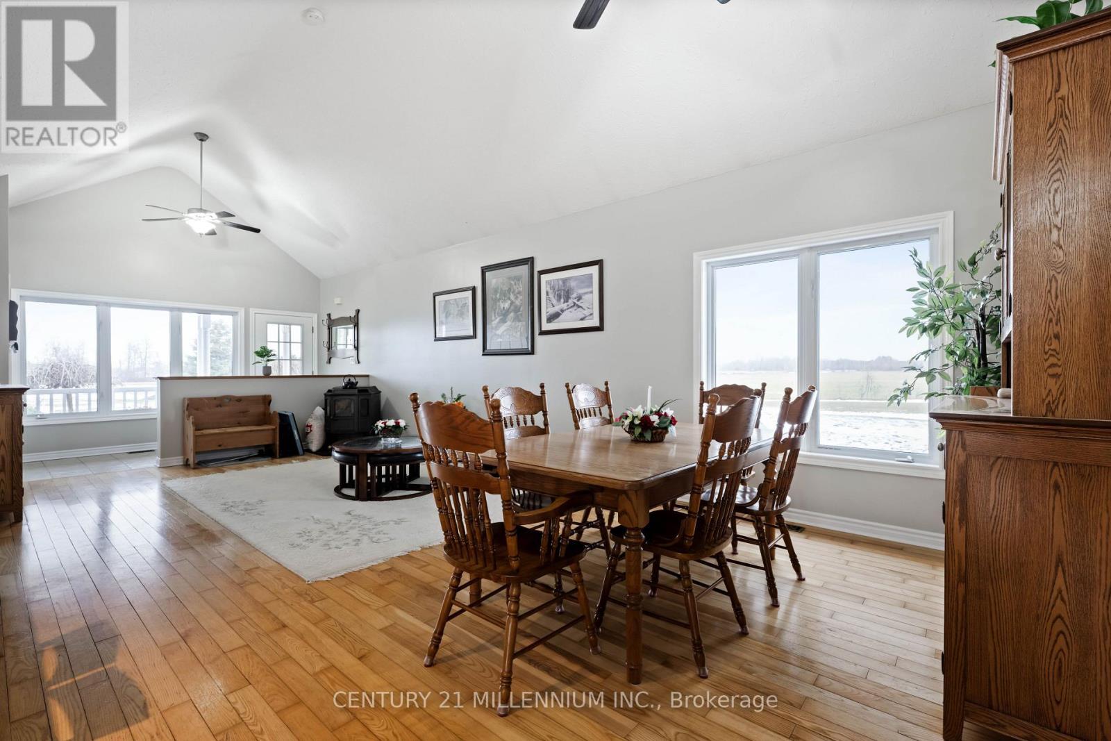 395115 County Road 12 Road, Amaranth, ON - Indoor Photo Showing Dining Room