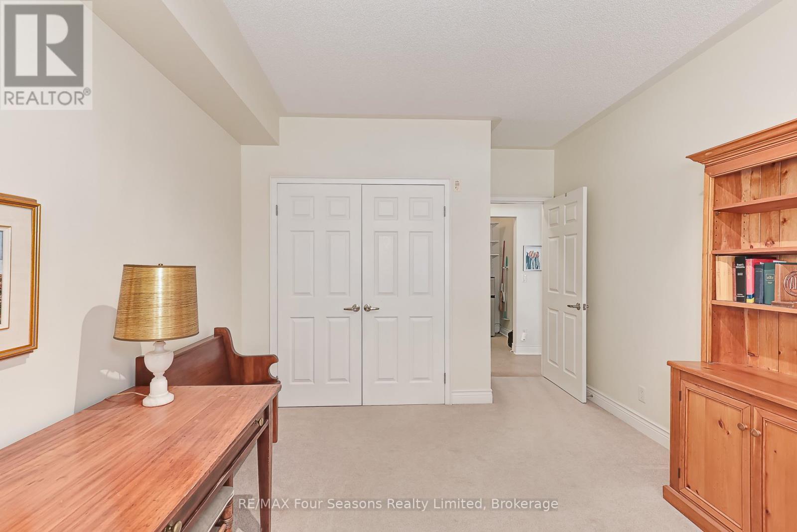 310 - 91 Raglan Street, Collingwood, ON - Indoor