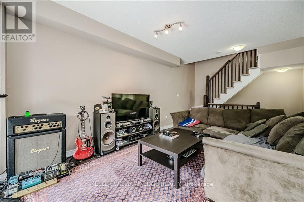 83 - 1401 Plains Road E, Burlington, ON - Indoor