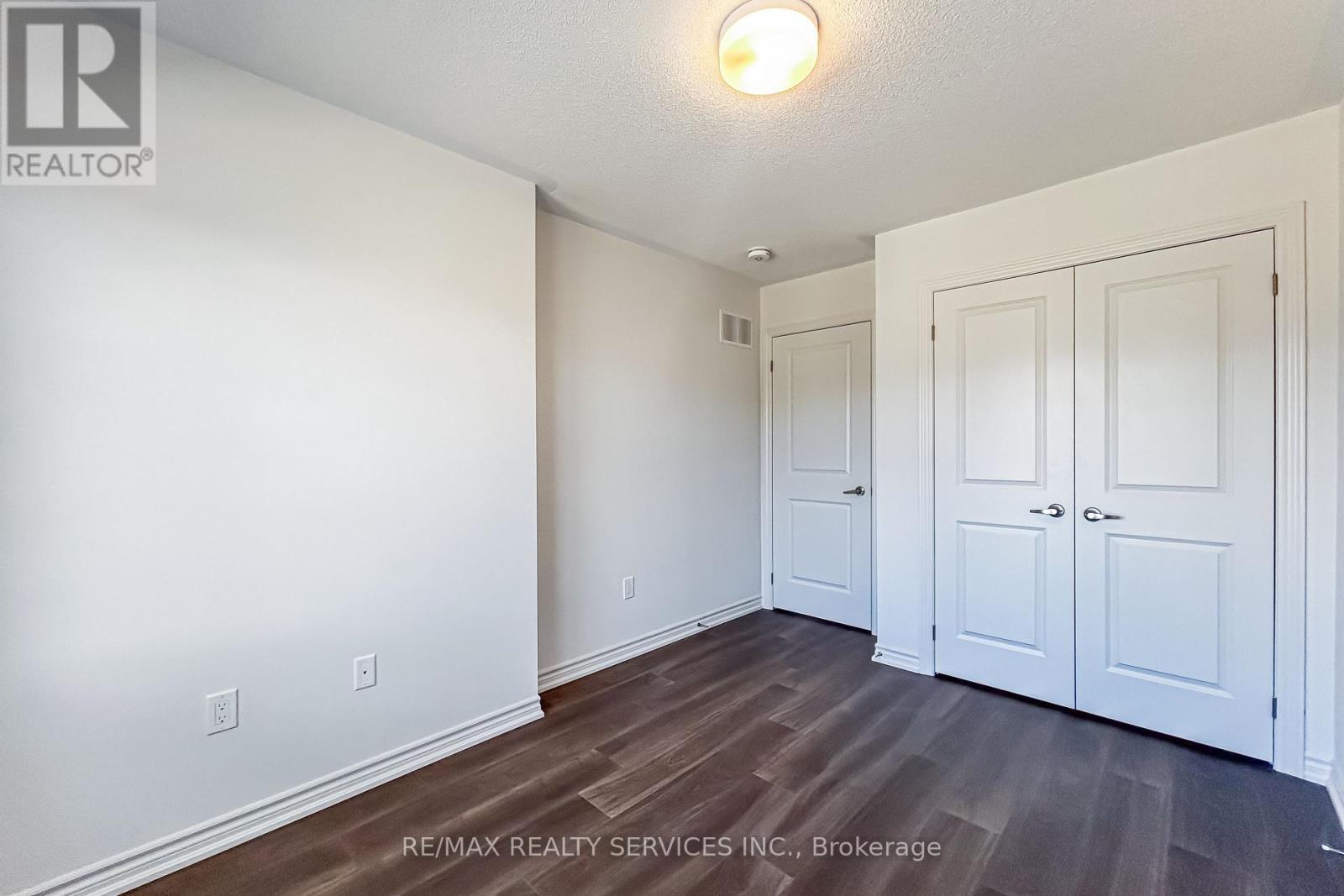 123 Sanderson Drive, Kawartha Lakes, ON - Indoor Photo Showing Other Room