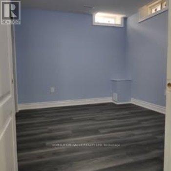 12 Manzanita Crescent, Brampton, ON - Indoor Photo Showing Other Room