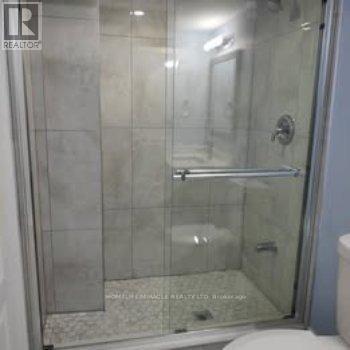 12 Manzanita Crescent, Brampton, ON - Indoor Photo Showing Bathroom