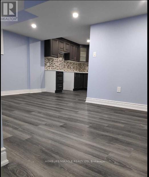 12 Manzanita Crescent, Brampton, ON - Indoor