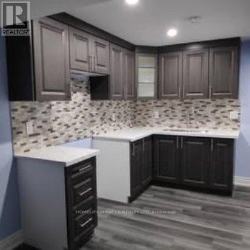 12 Manzanita Crescent, Brampton, ON - Indoor Photo Showing Kitchen