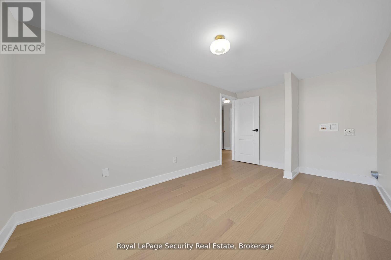 74 Andrea Lane, Vaughan, ON - Indoor Photo Showing Other Room