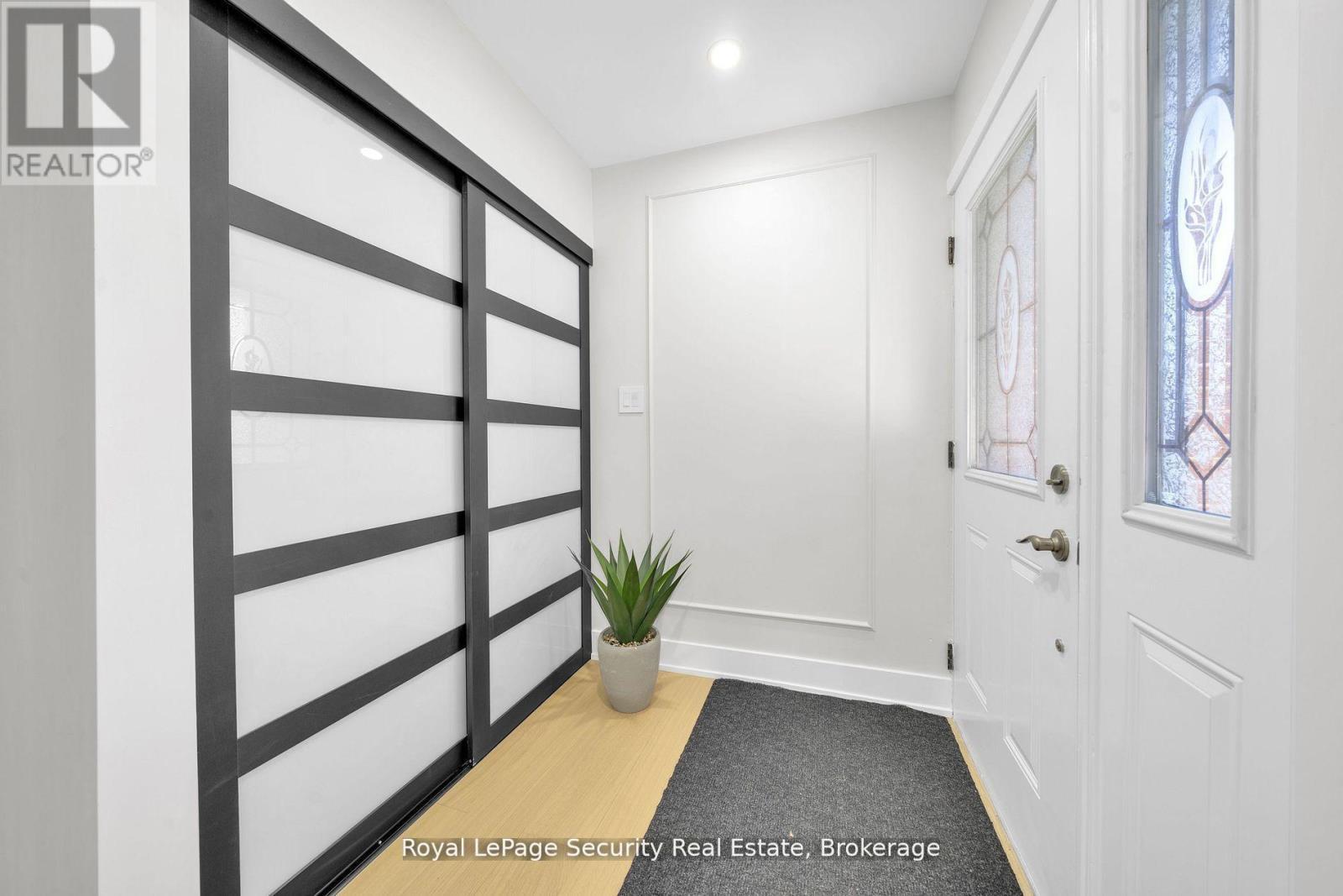 74 Andrea Lane, Vaughan, ON - Indoor Photo Showing Other Room