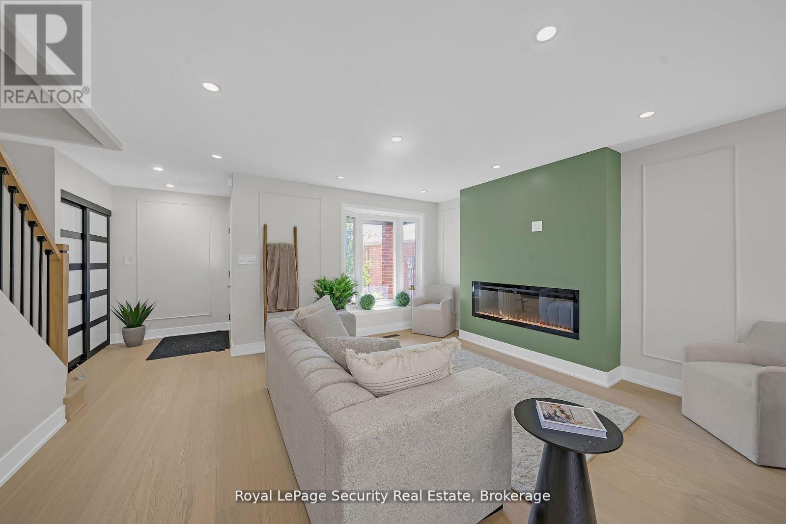 74 Andrea Lane, Vaughan, ON - Indoor Photo Showing Living Room With Fireplace
