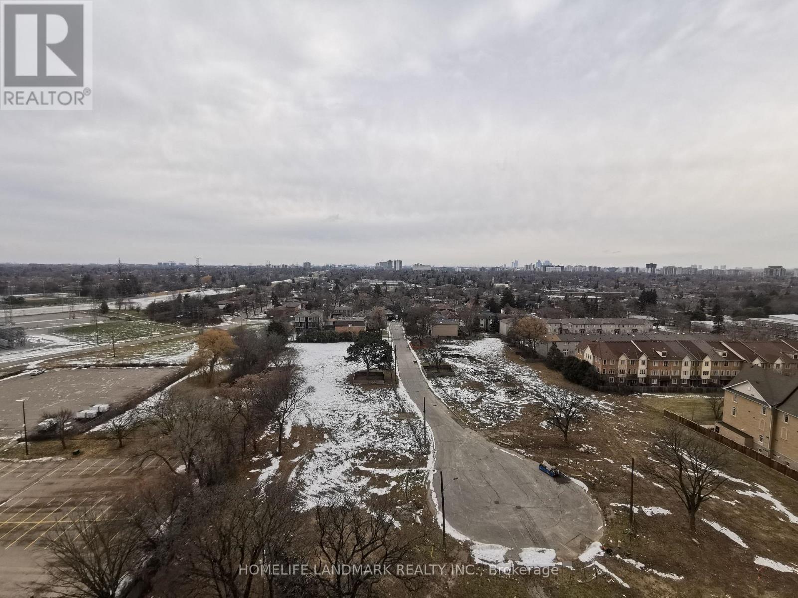 1225 - 5858 Yonge St Street, Toronto, ON - Outdoor With View