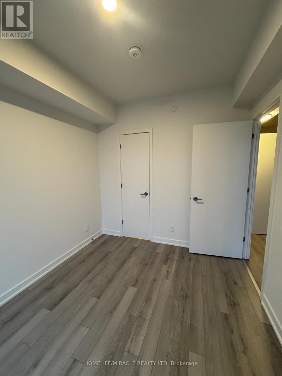 1706 - 3079 Trafalgar Road, Oakville, ON - Indoor Photo Showing Other Room