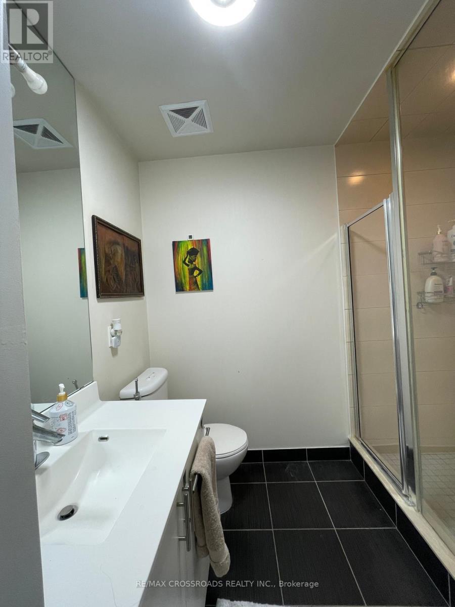 2504 - 181 Wynford Drive, Toronto, ON - Indoor Photo Showing Bathroom