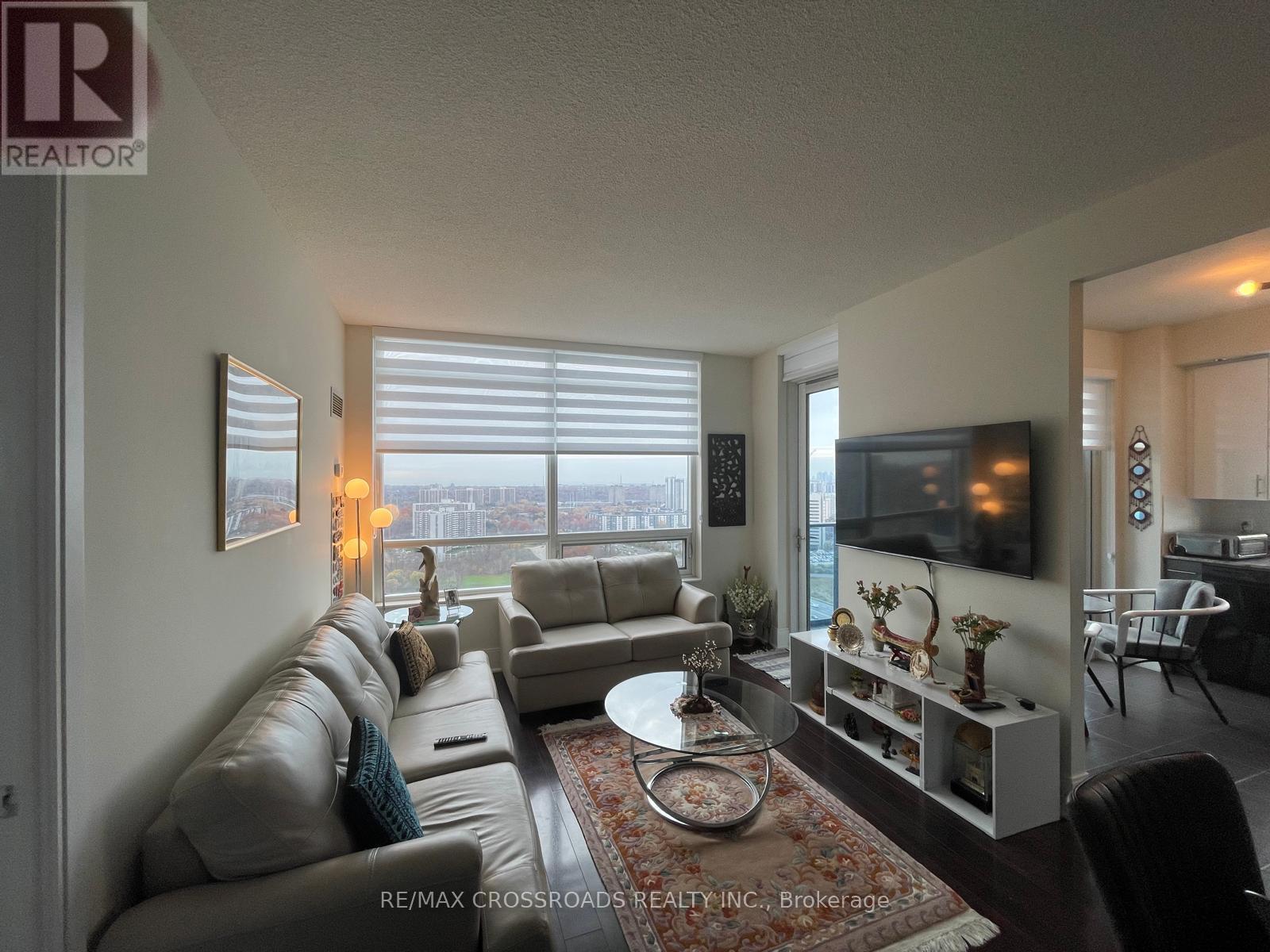 2504 - 181 Wynford Drive, Toronto, ON - Indoor Photo Showing Living Room