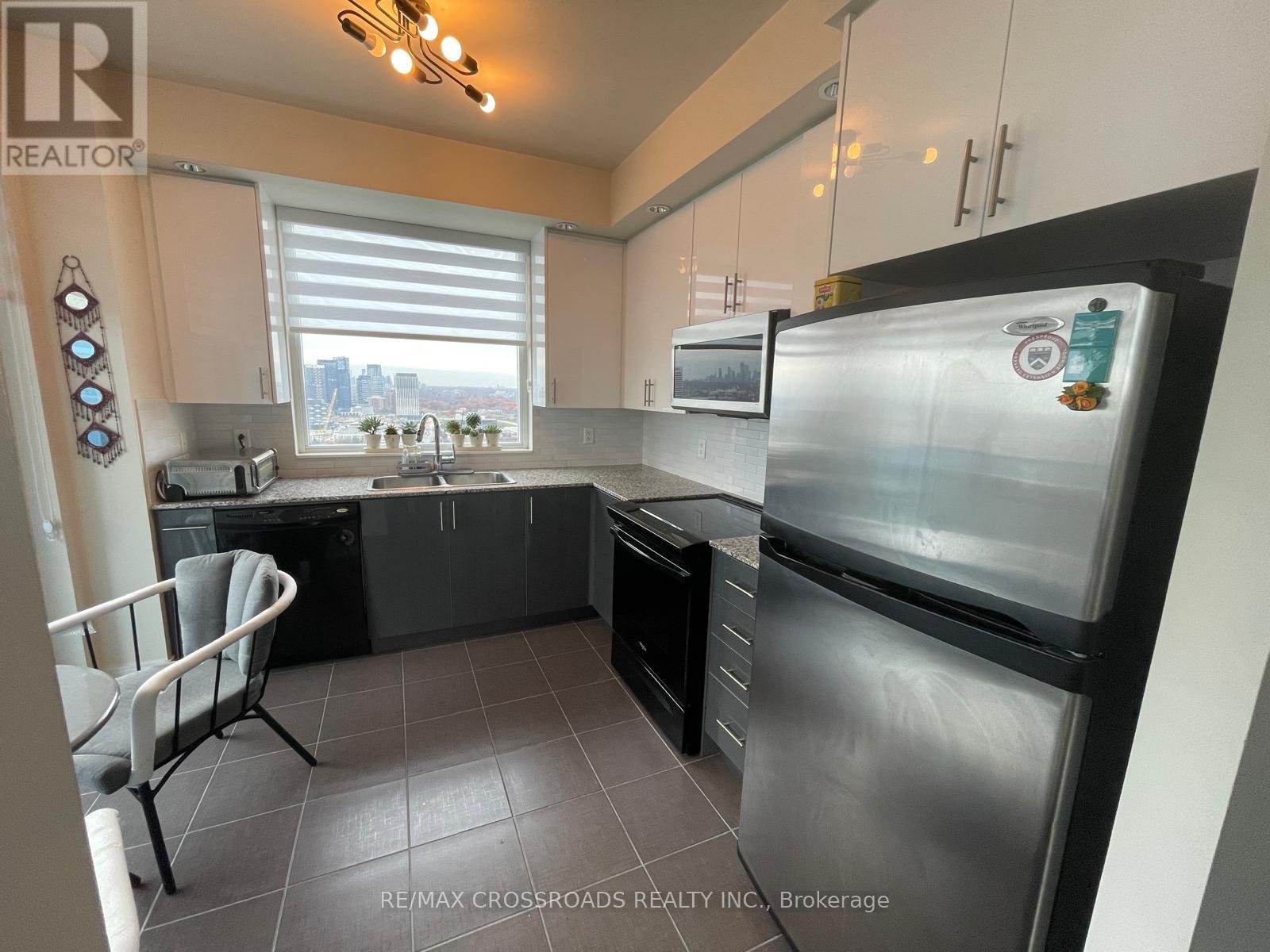 2504 - 181 Wynford Drive, Toronto, ON - Indoor Photo Showing Kitchen With Double Sink