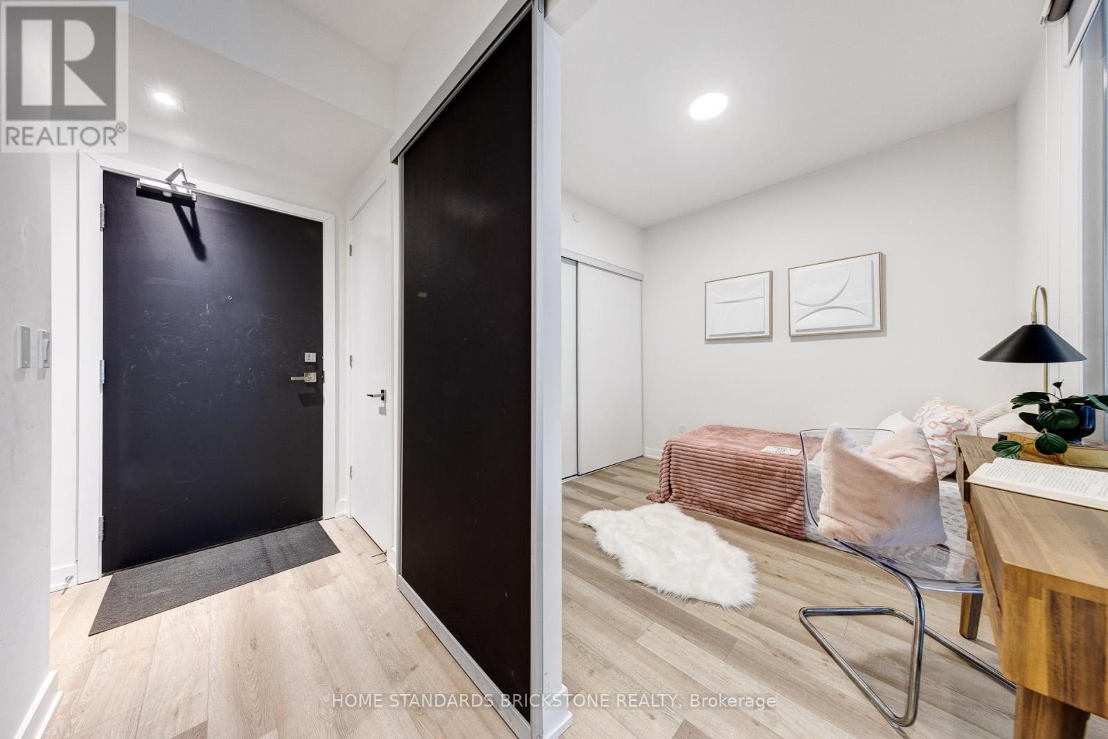 314 - 840 St Clair Avenue, Toronto, ON - Indoor Photo Showing Other Room