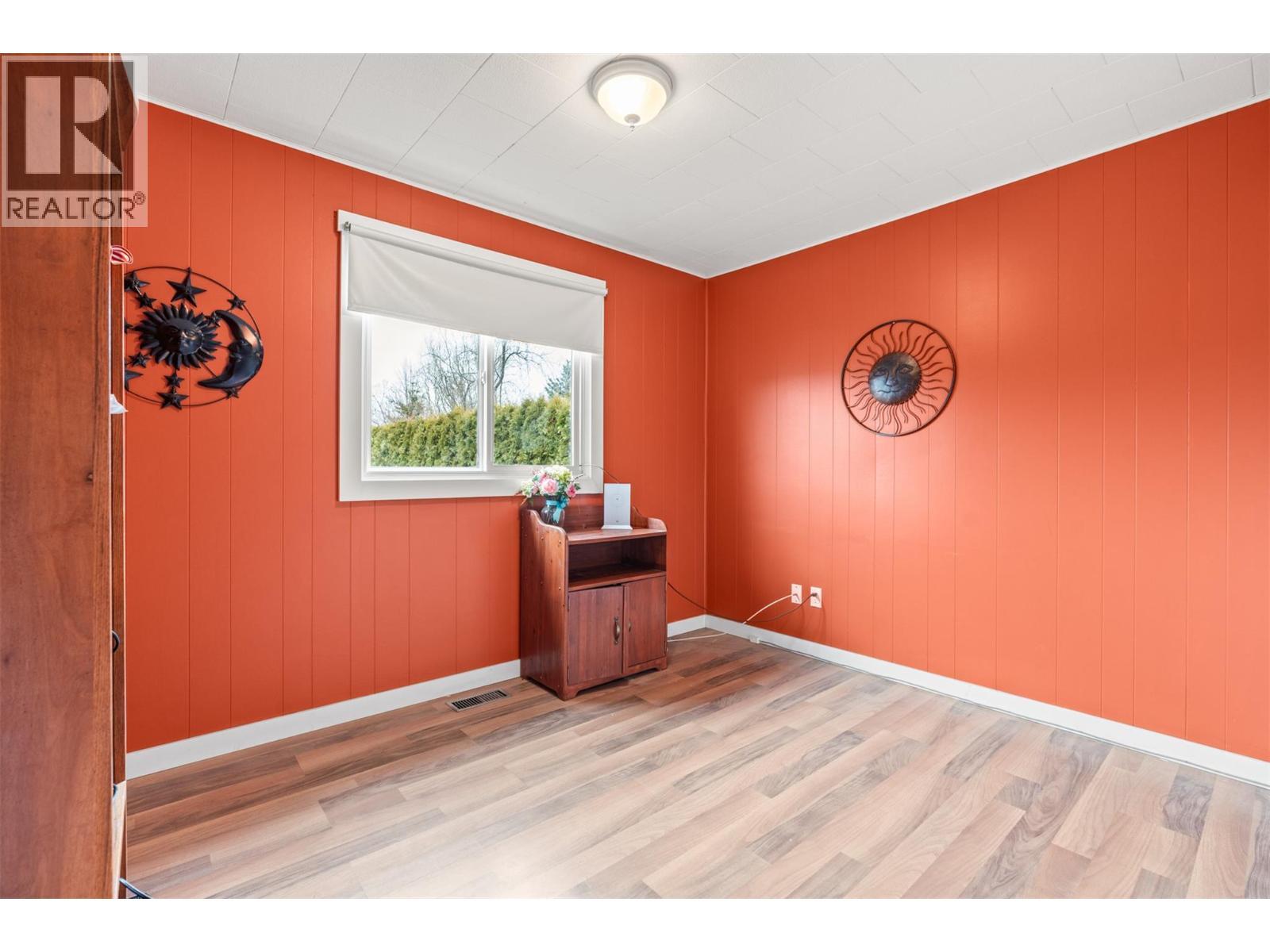 5207 Alain Road, Vernon, BC - Indoor Photo Showing Other Room