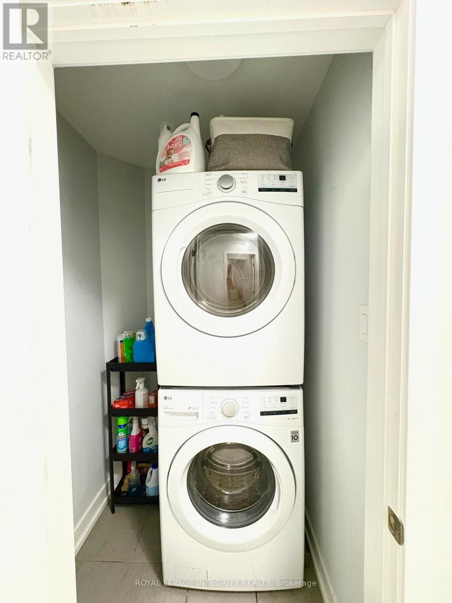 129 - 258 Anyolite Private, Ottawa, ON - Indoor Photo Showing Laundry Room