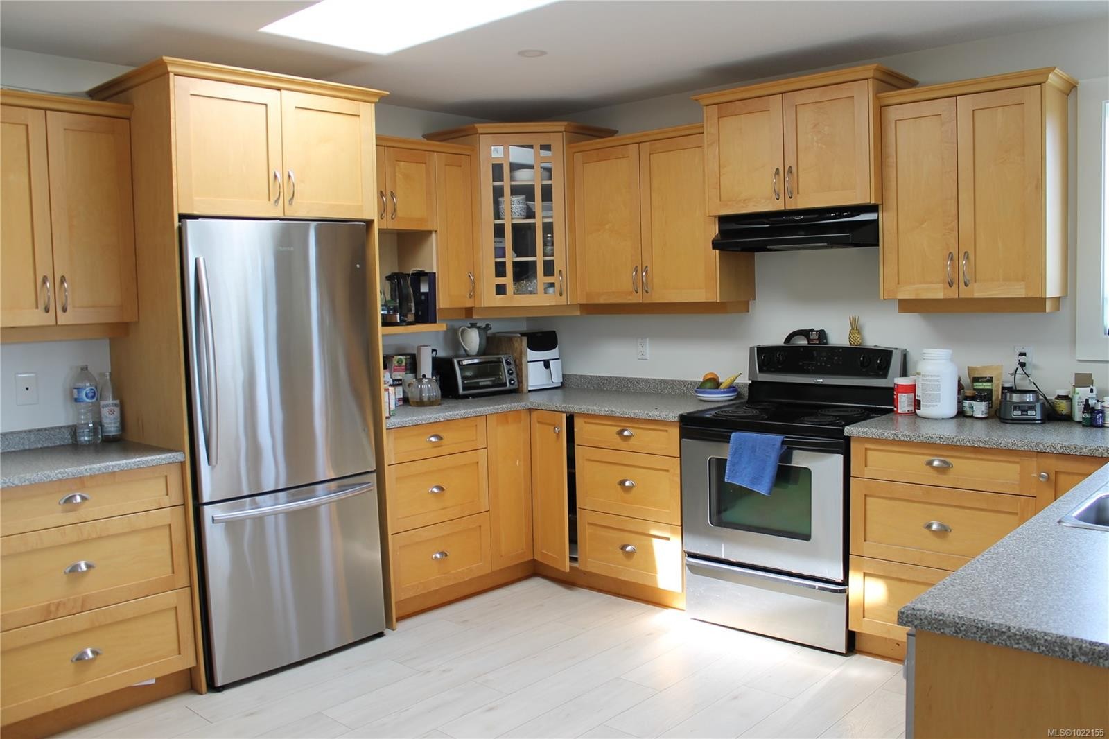 6160 Lakeview Dr, Duncan, BC