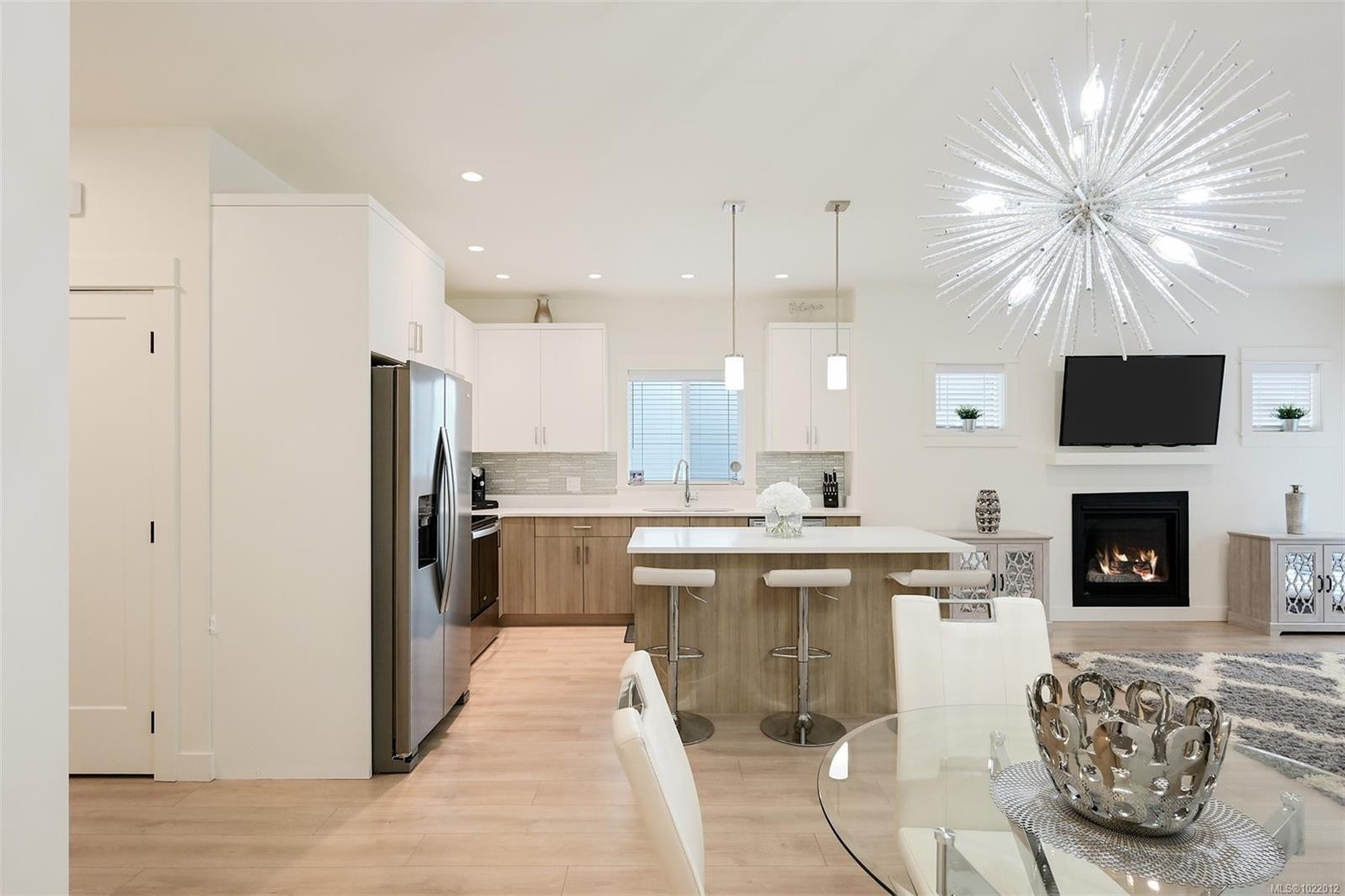 813 Tomack Loop, Langford, BC