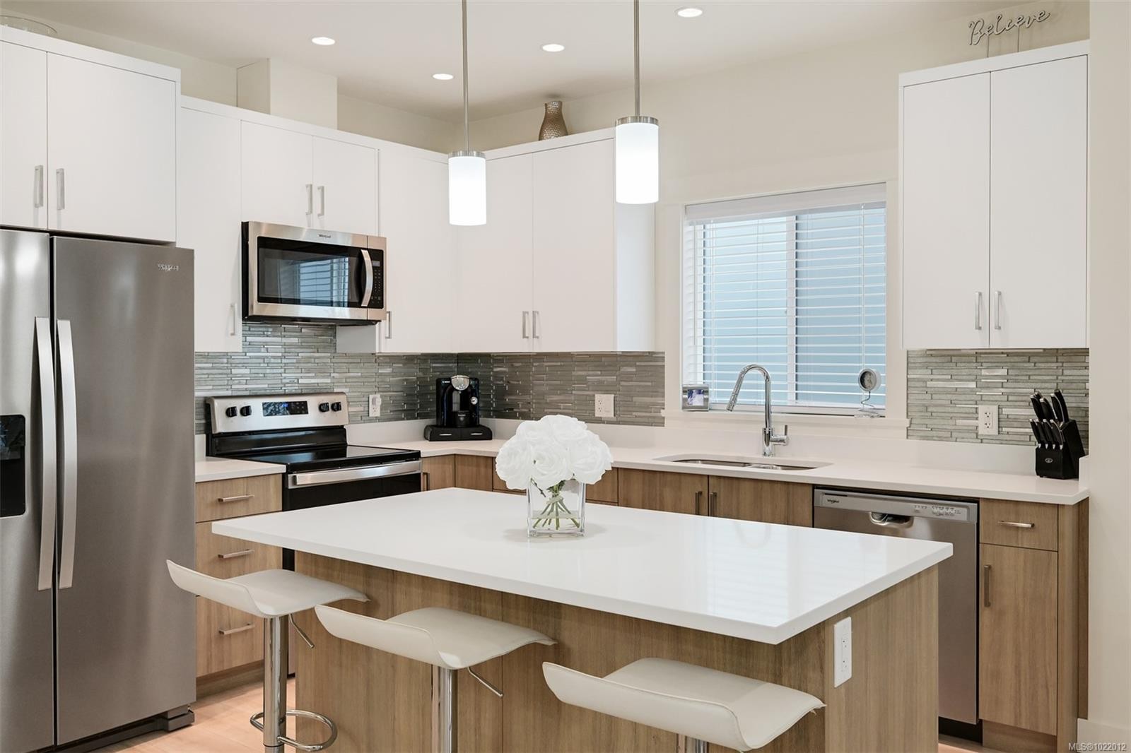 813 Tomack Loop, Langford, BC