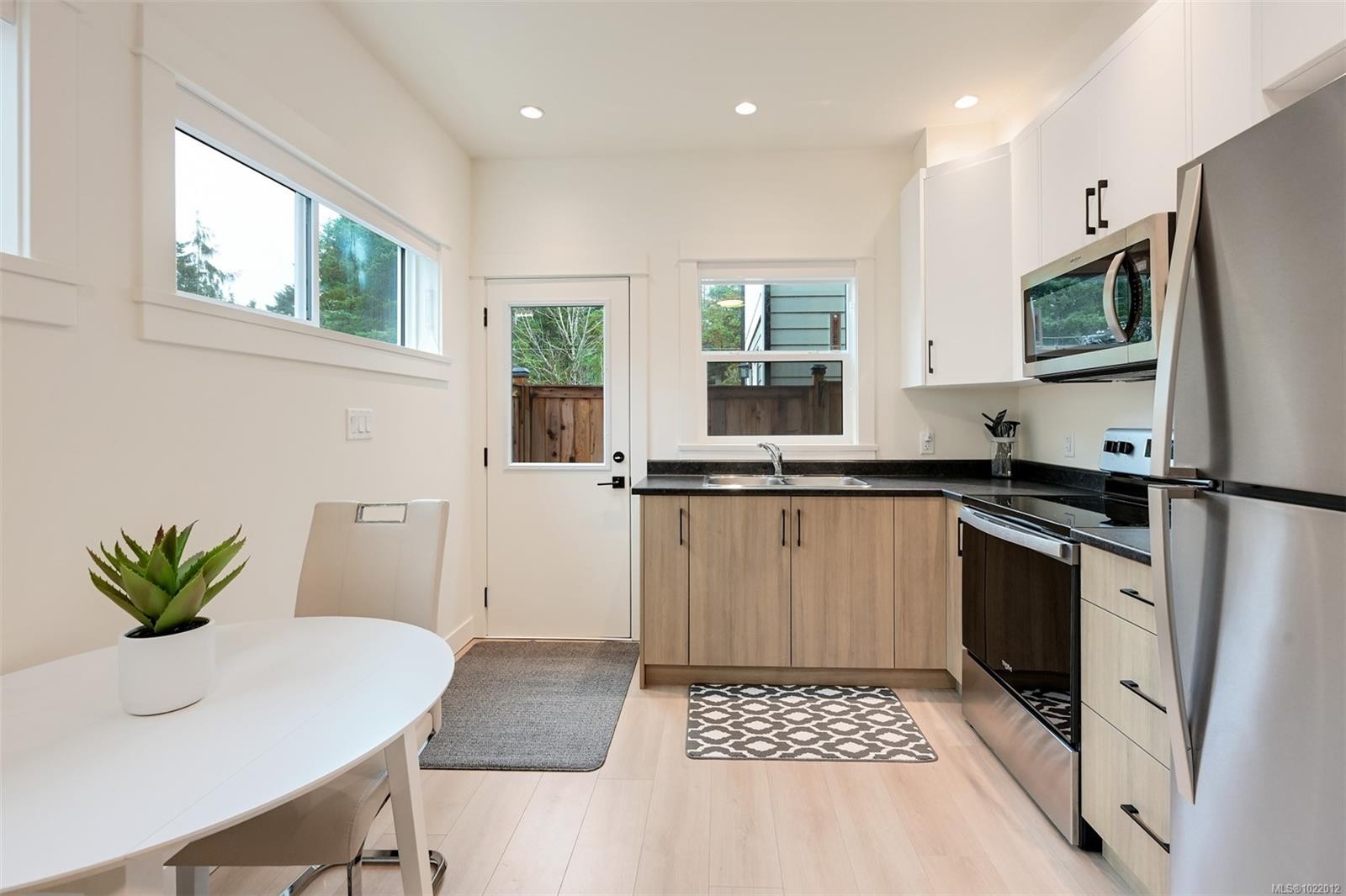 813 Tomack Loop, Langford, BC