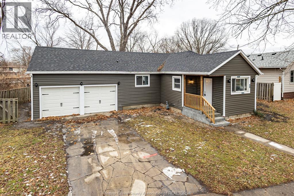 1179 Prado Place, Windsor, ON - Outdoor