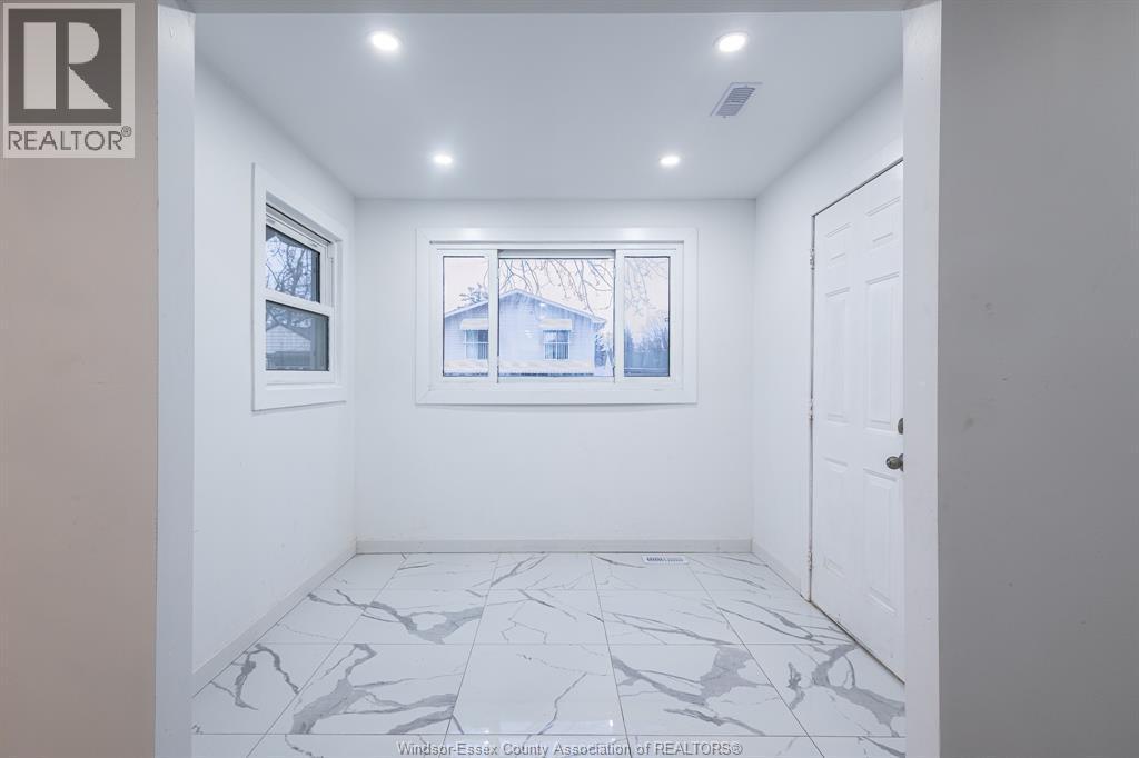 1179 Prado Place, Windsor, ON - Indoor Photo Showing Other Room