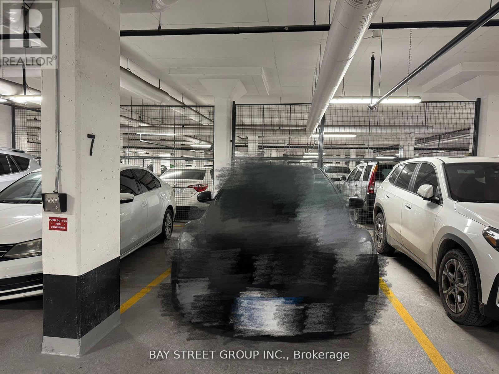 5 - 150 Flemington Road, Toronto, ON - Indoor Photo Showing Garage